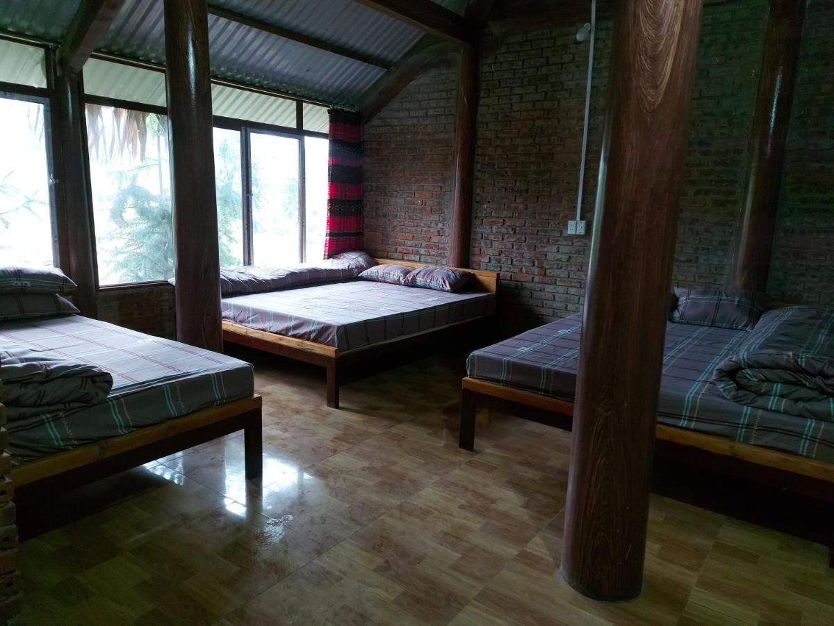 Flower Hmong Homestay Бак Ха Екстериор снимка