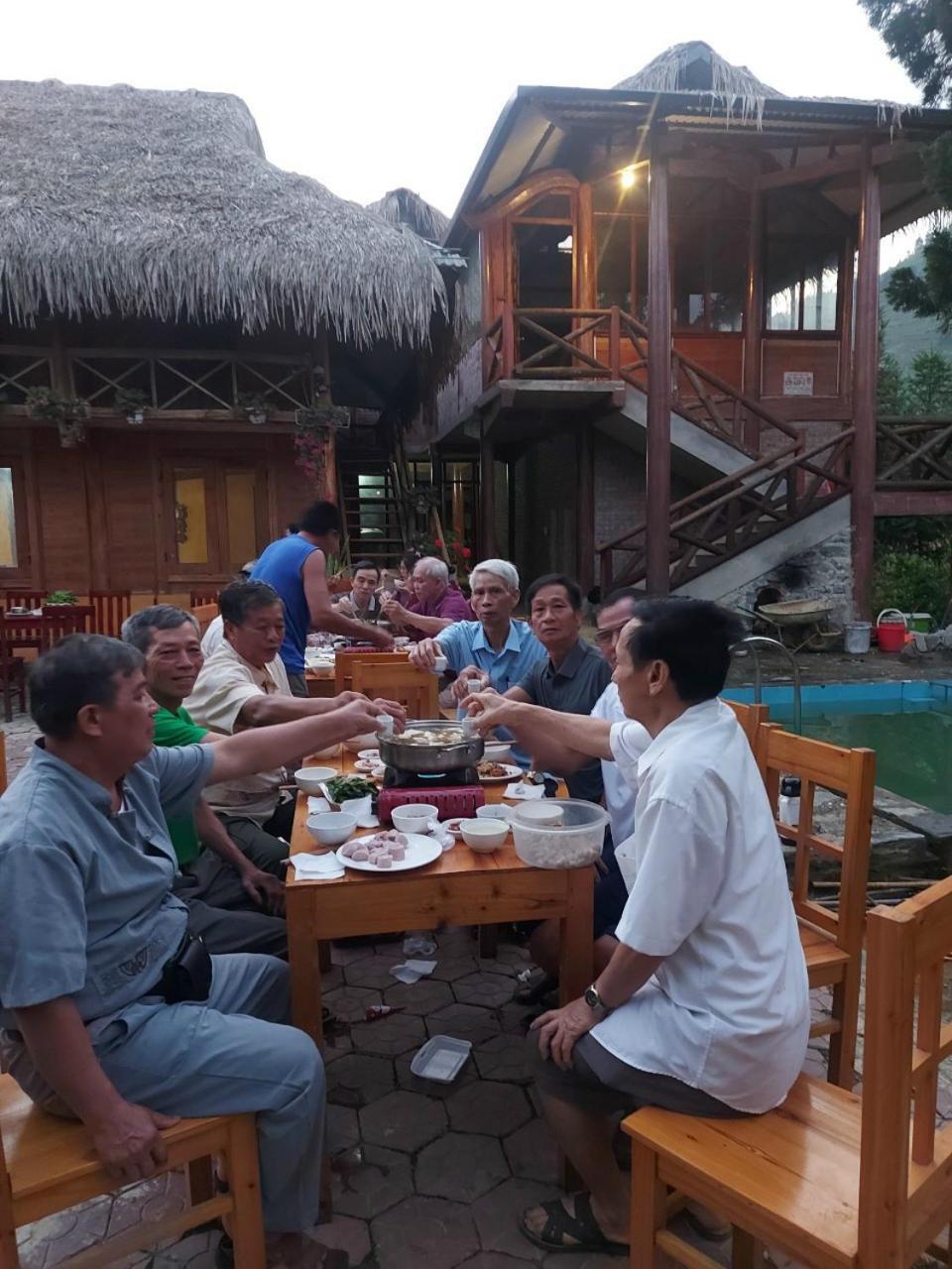 Flower Hmong Homestay Бак Ха Екстериор снимка