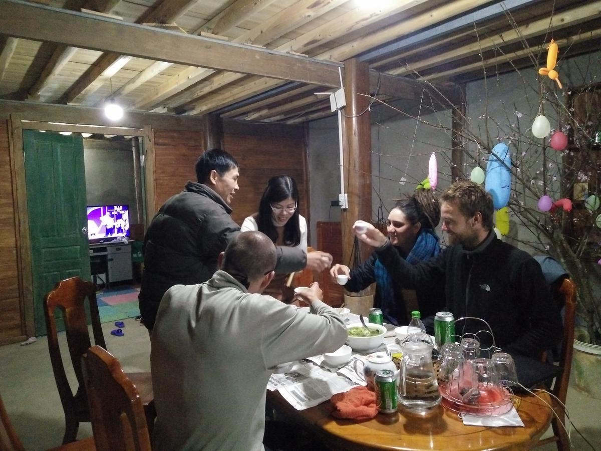 Flower Hmong Homestay Бак Ха Екстериор снимка