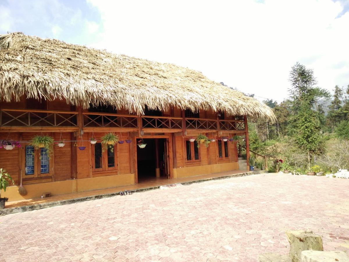 Flower Hmong Homestay Бак Ха Екстериор снимка